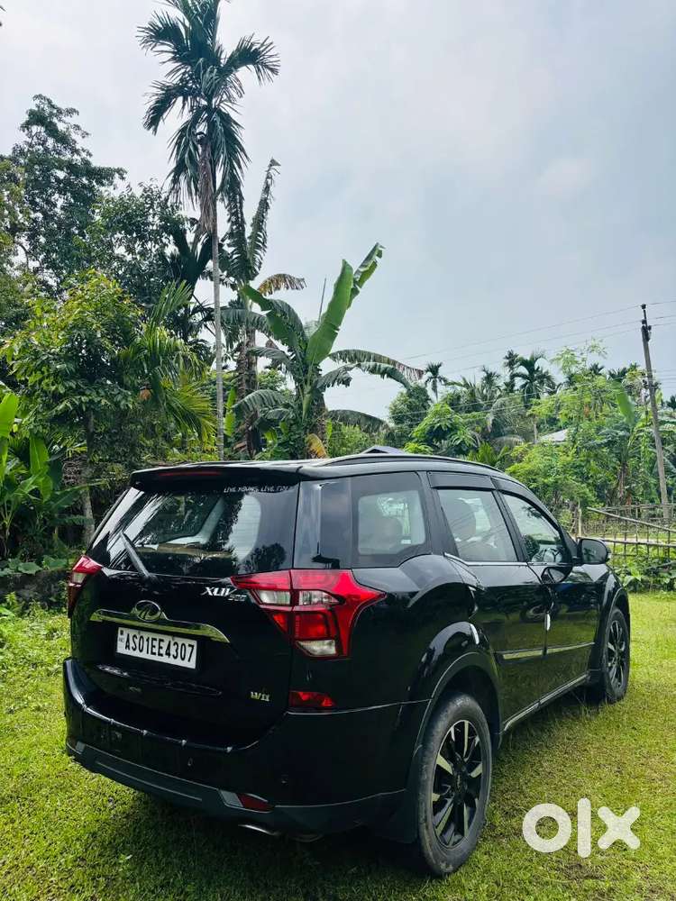 Mahindra Xuv500 W11 2019  Diesel 110000 Km Driven
