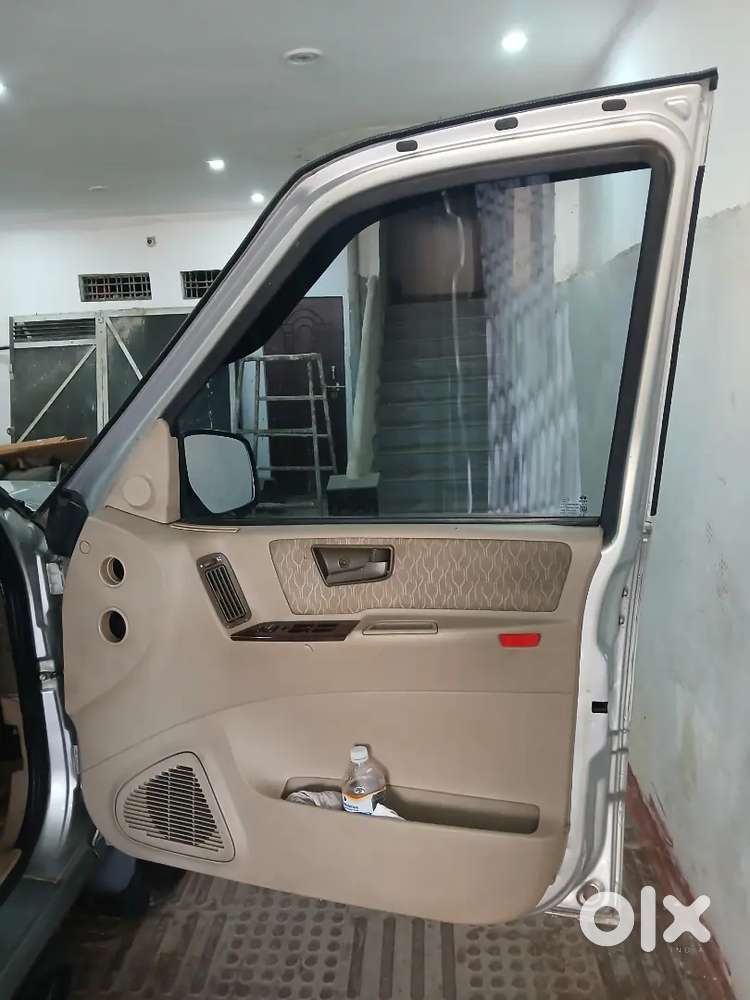 Tata Safari 2011 Diesel 78596 Km Driven