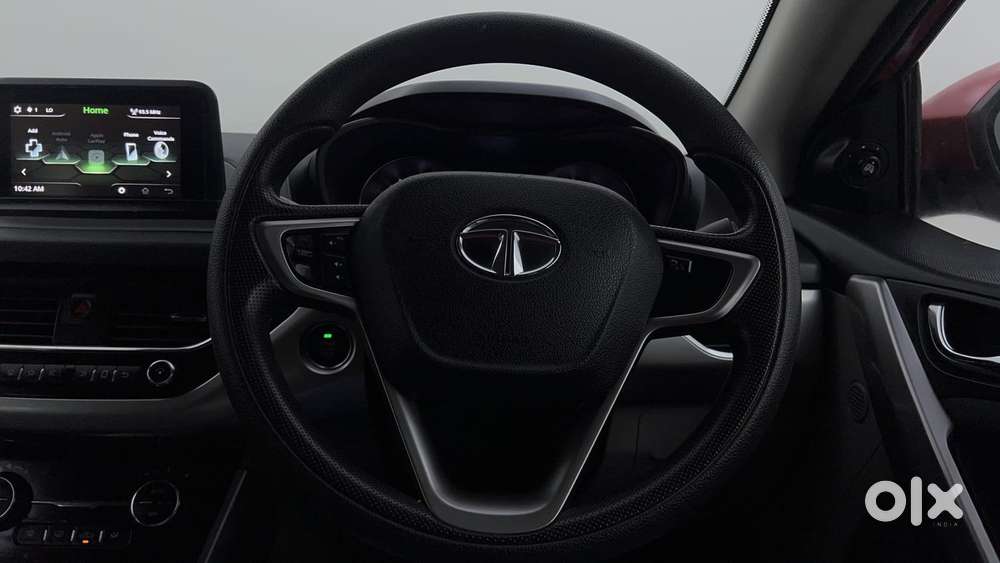 Tata Nexon 1.2 Revotron Xz Plus, 2017, Petrol