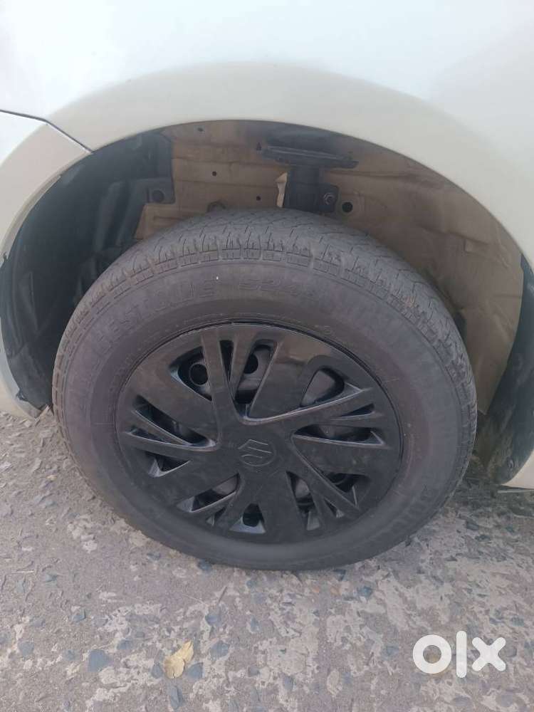 Maruti Suzuki Swift Vxi + Manual, 2014, Petrol