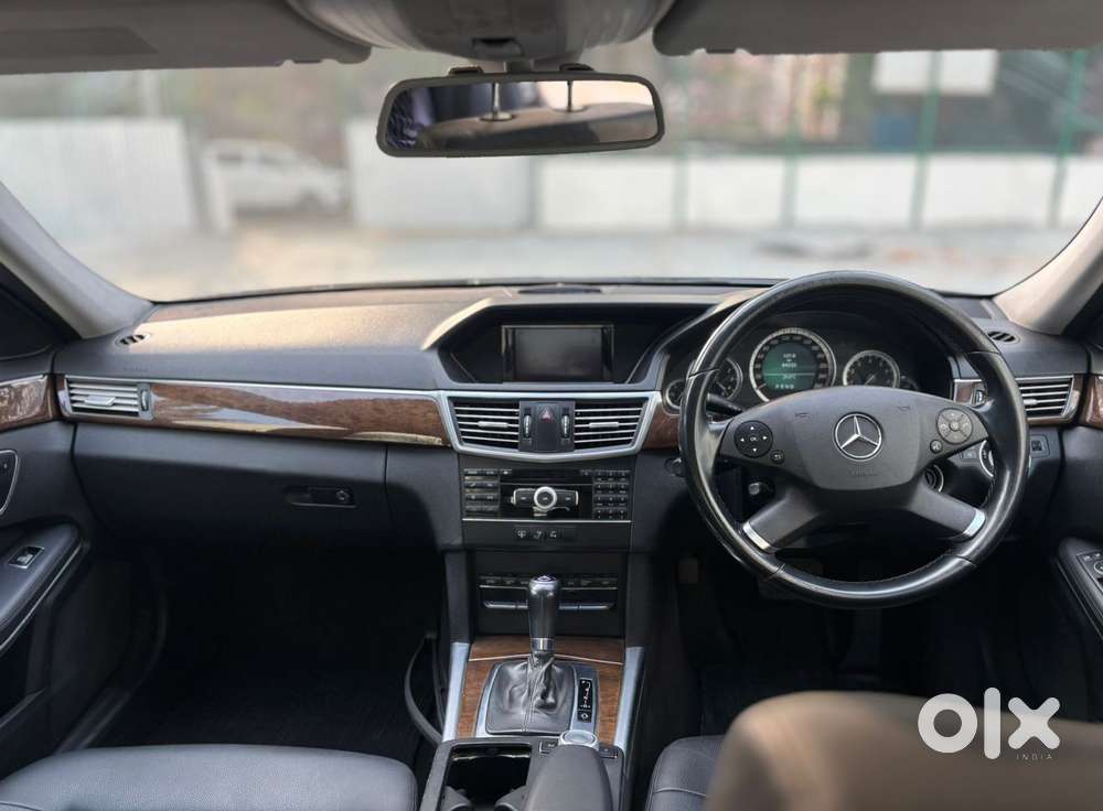 Mercedes-benz E-class E 200 Cgi, 2012, Petrol