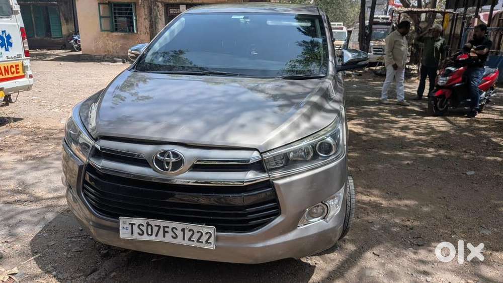 Toyota Innova Crysta 2017