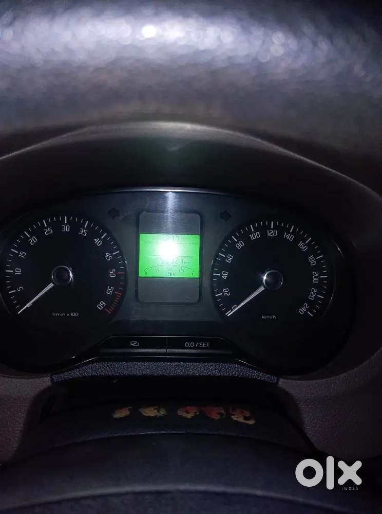 Skoda Rapid Elegance 2013 Diesel Manual