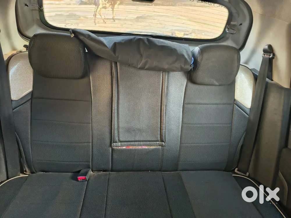 Kuv100 Nxt.k8. 20190(d)