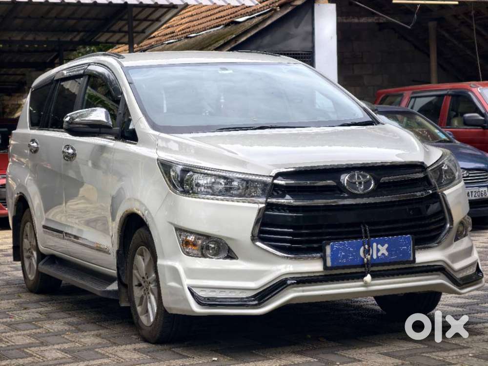 Toyota Innova Crysta 2.4 G Mt 7 Str, 2019, Diesel