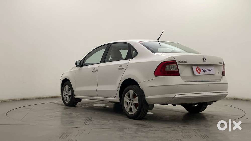 Skoda Rapid 1.5 Tdi At Style Plus, 2016, Diesel