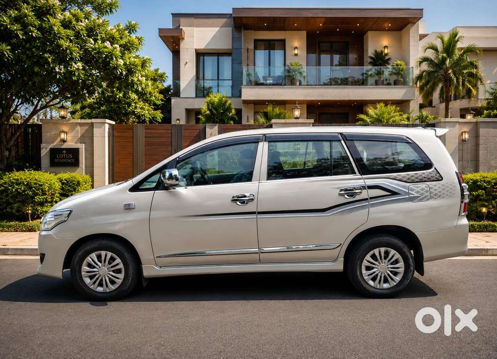 Toyota Innova 2.5 G (diesel) 8 Seater, 2013, Diesel