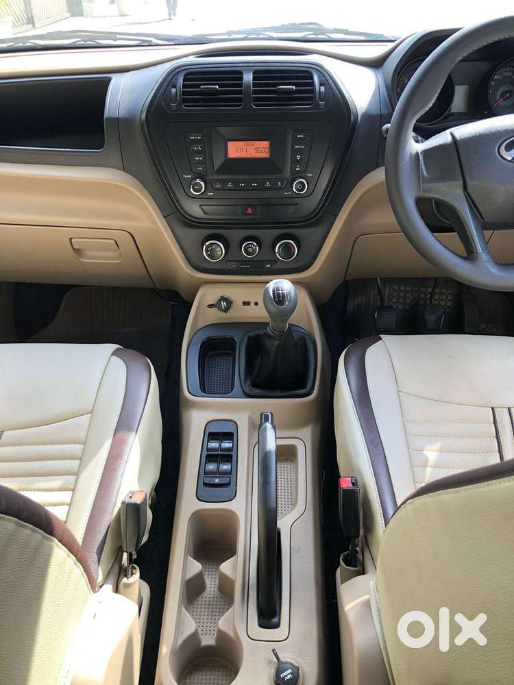 Mahindra Tuv 300 T6 Plus, 2018, Diesel