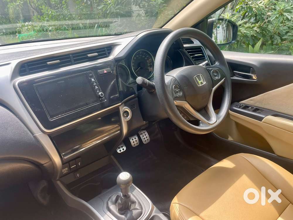 Honda City 1.5 V 4th Gen I-vtec Mt, 2018
