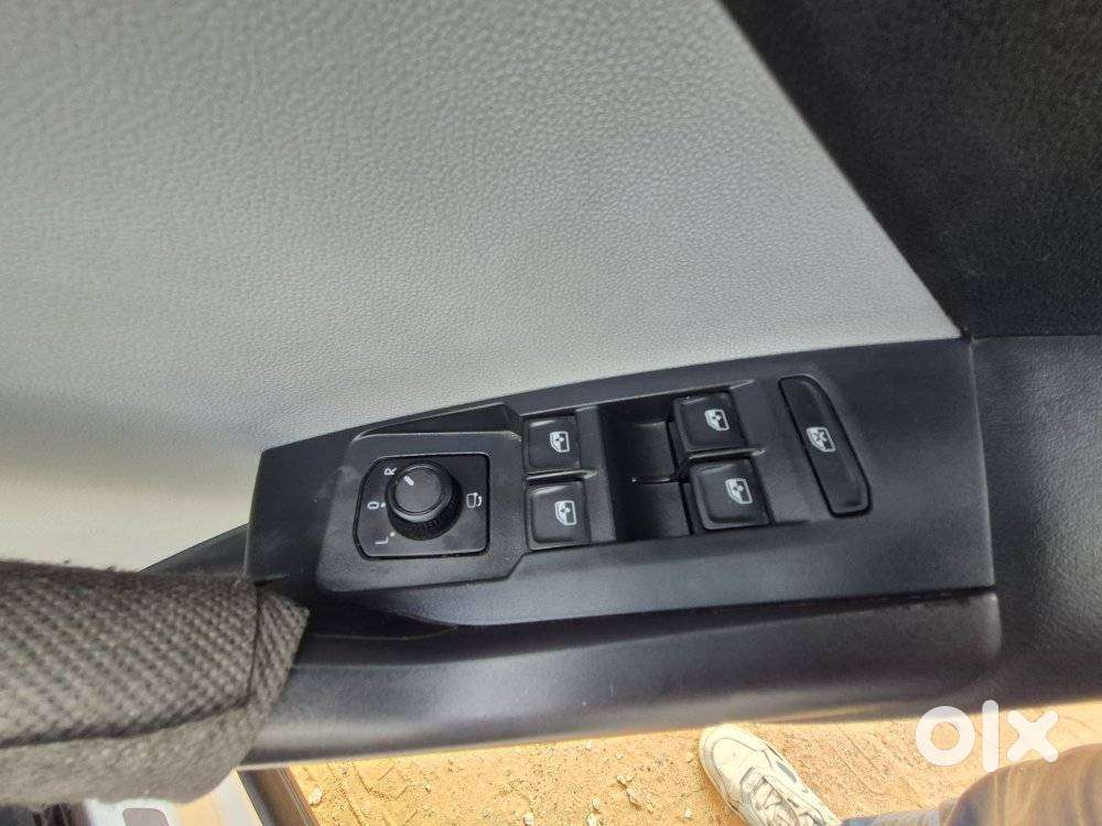 Skoda Kushaq 1.5 Tsi Style, 2022, Petrol