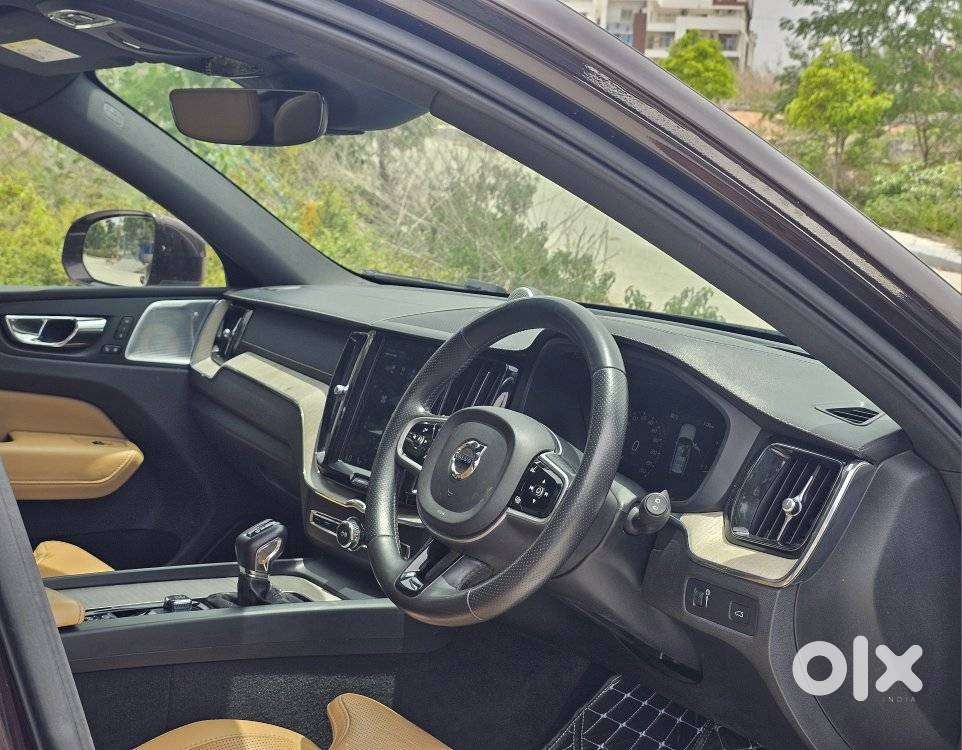 Volvo Xc60 D5 Awd Automatic, 2017, Diesel