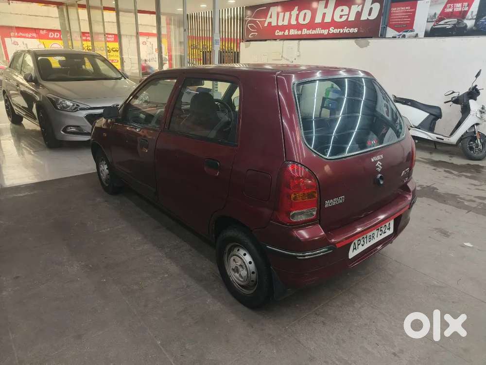 Maruti Suzuki Alto 800 Lxi 2011