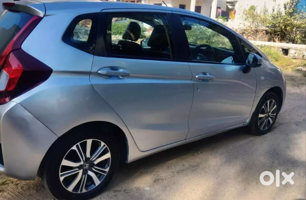 Honda Jazz 2017 Urgent Sale Best Condition Diesel