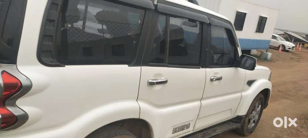 Mahindra Scorpio 2018 Variant 2.2 S11