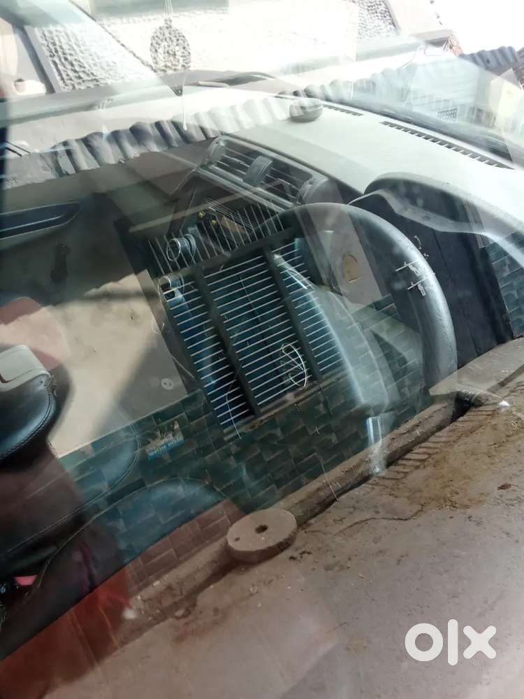Mahindra Kuv100 Nxt 2016 Petrol 130000 Km Driven With Cng Fited