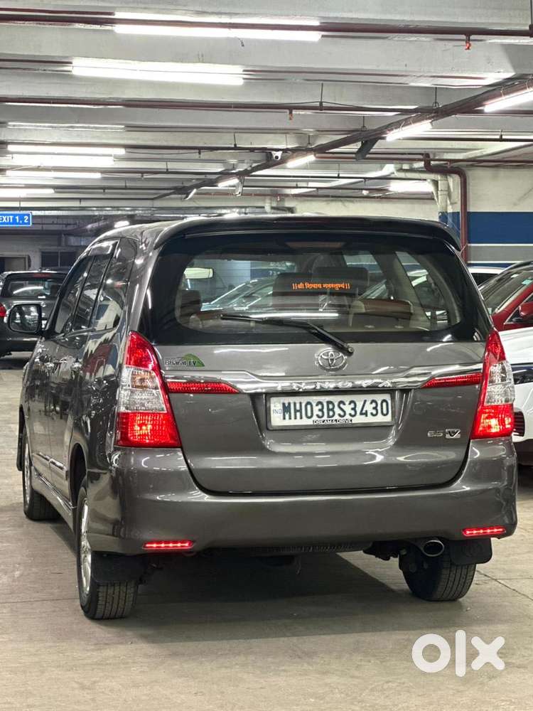 Toyota Innova 2.5 Vx (diesel) 8 Seater Bs Iv, 2014, Diesel