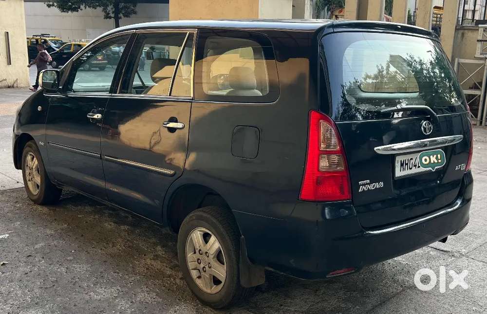 Toyota Innova V (2008)