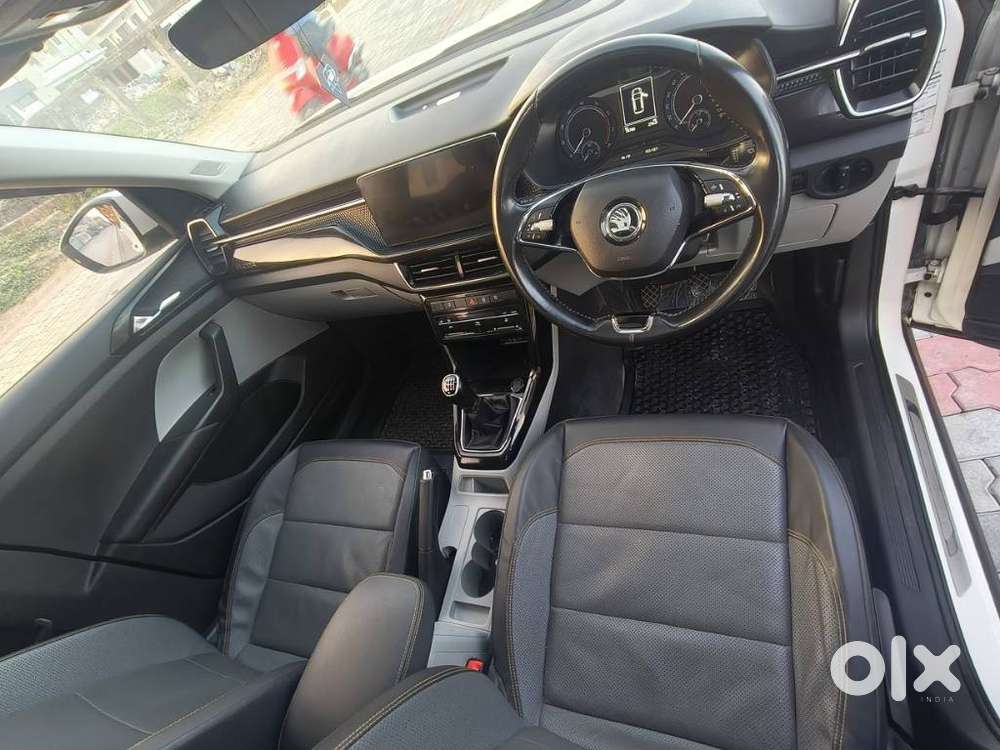 Skoda Kushaq Style 1.0l Tsi Mt, 2022, Petrol
