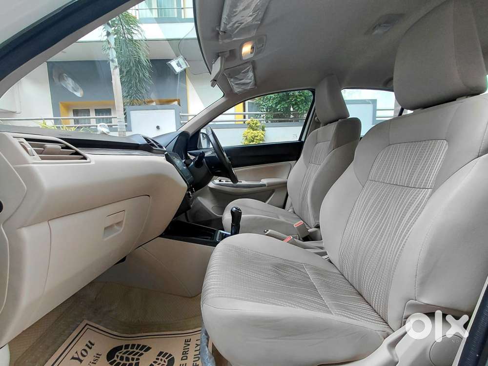 Maruti Suzuki Swift Dzire Zdi + Mt, 2022, Petrol