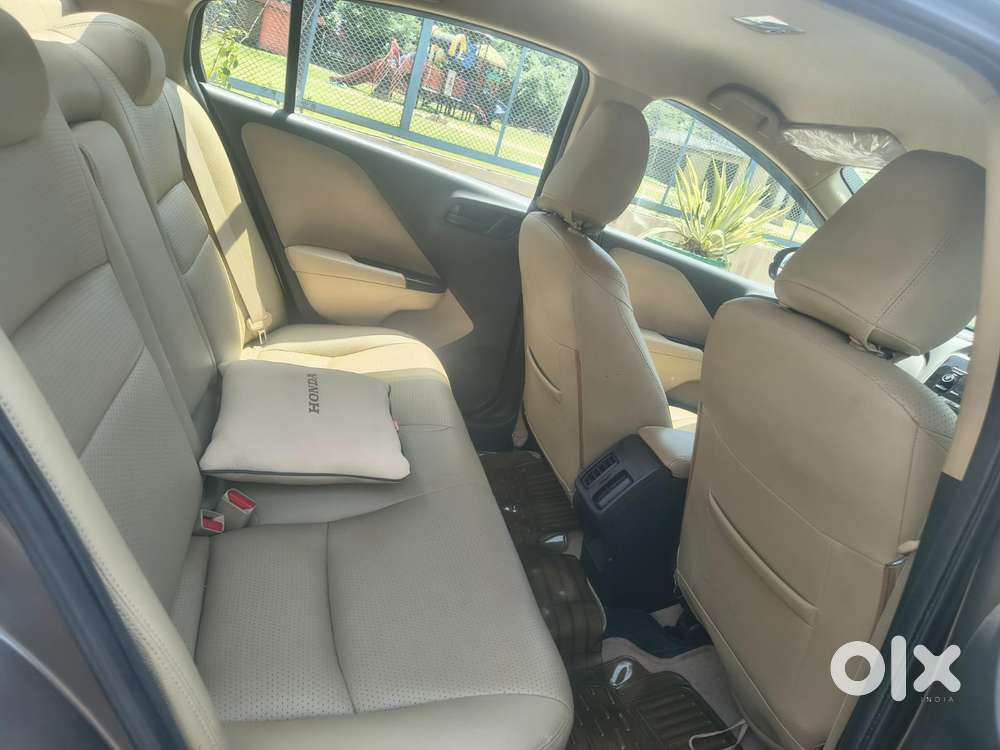 Honda City Sv Mt Edge Edition, 2015, Petrol