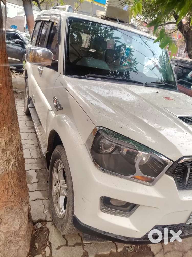 Mahindra Scorpio S10, 2017, Diesel