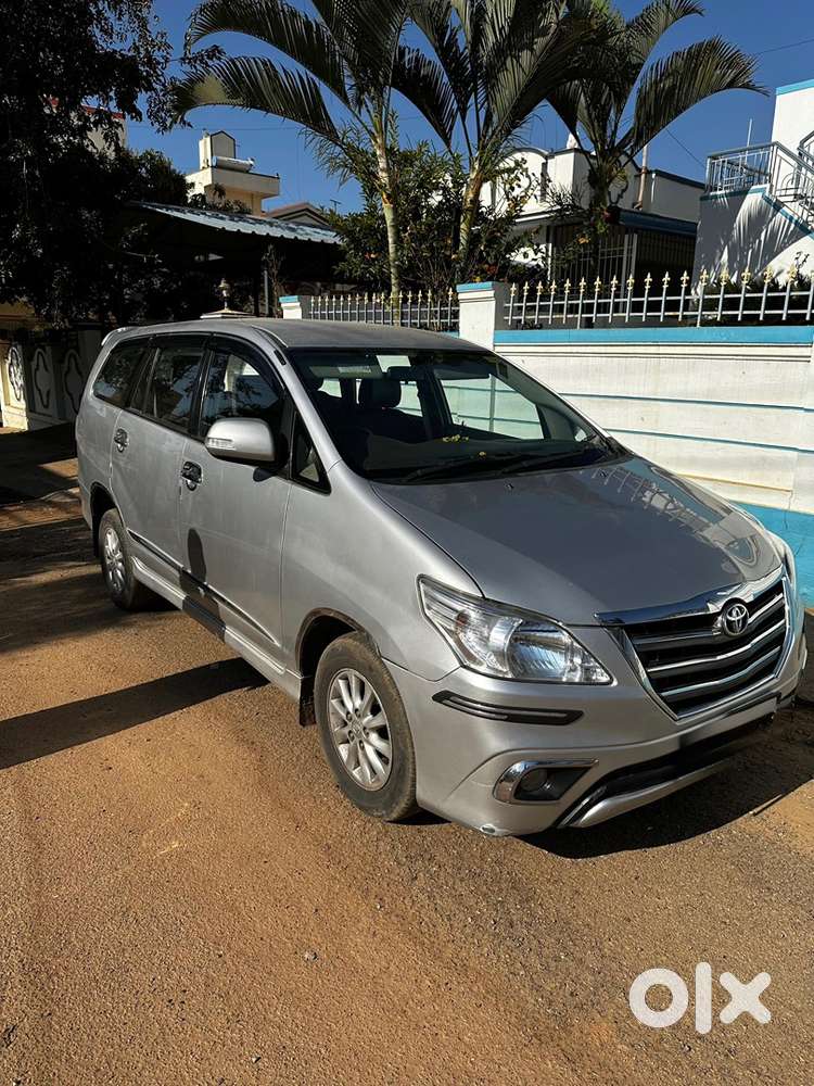 Toyota Innova Diesel 2014