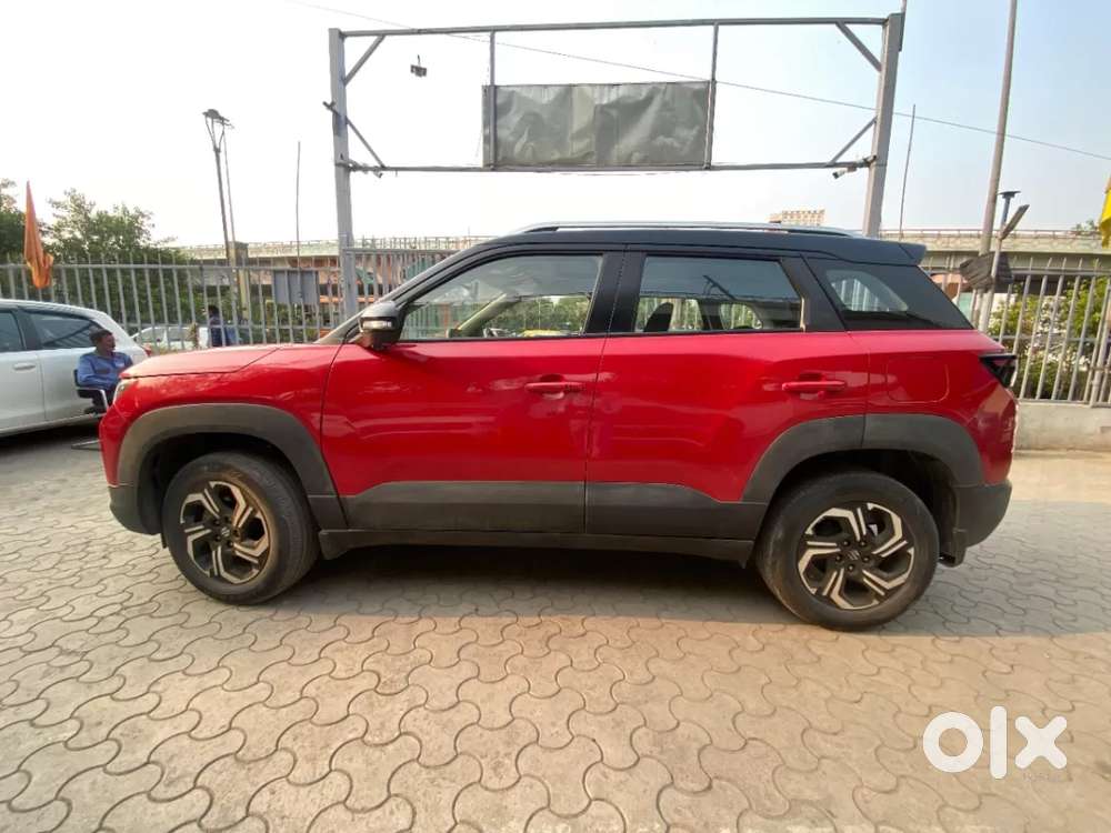 Maruti Suzuki Vitara Brezza 1.5 Zxi Plus At, 2022, Petrol