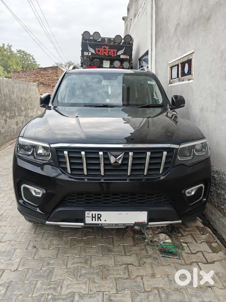 Scorpio N Z8 Select Automatic Black