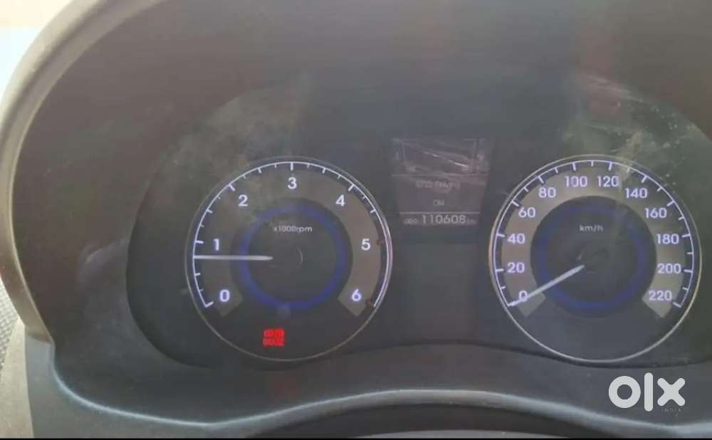 Hyundai Verna 1.6 Crdi 2012 Manual
