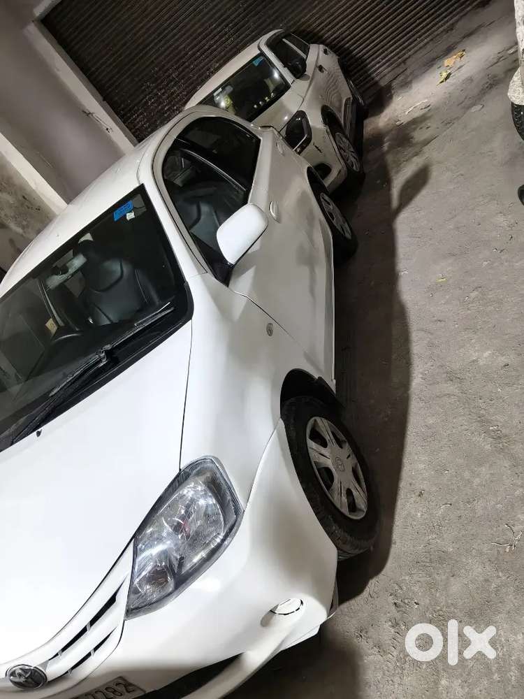 Toyota Etios Liva 2012 Petrol And Cng Manual