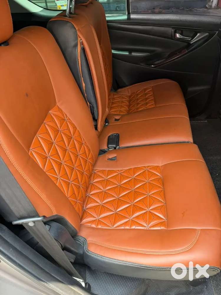 Toyota Innova Crysta 2017 Diesel Well Maintain,company Service Record