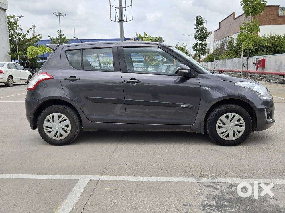 Maruti Suzuki Swift Vxi, 2016, Petrol