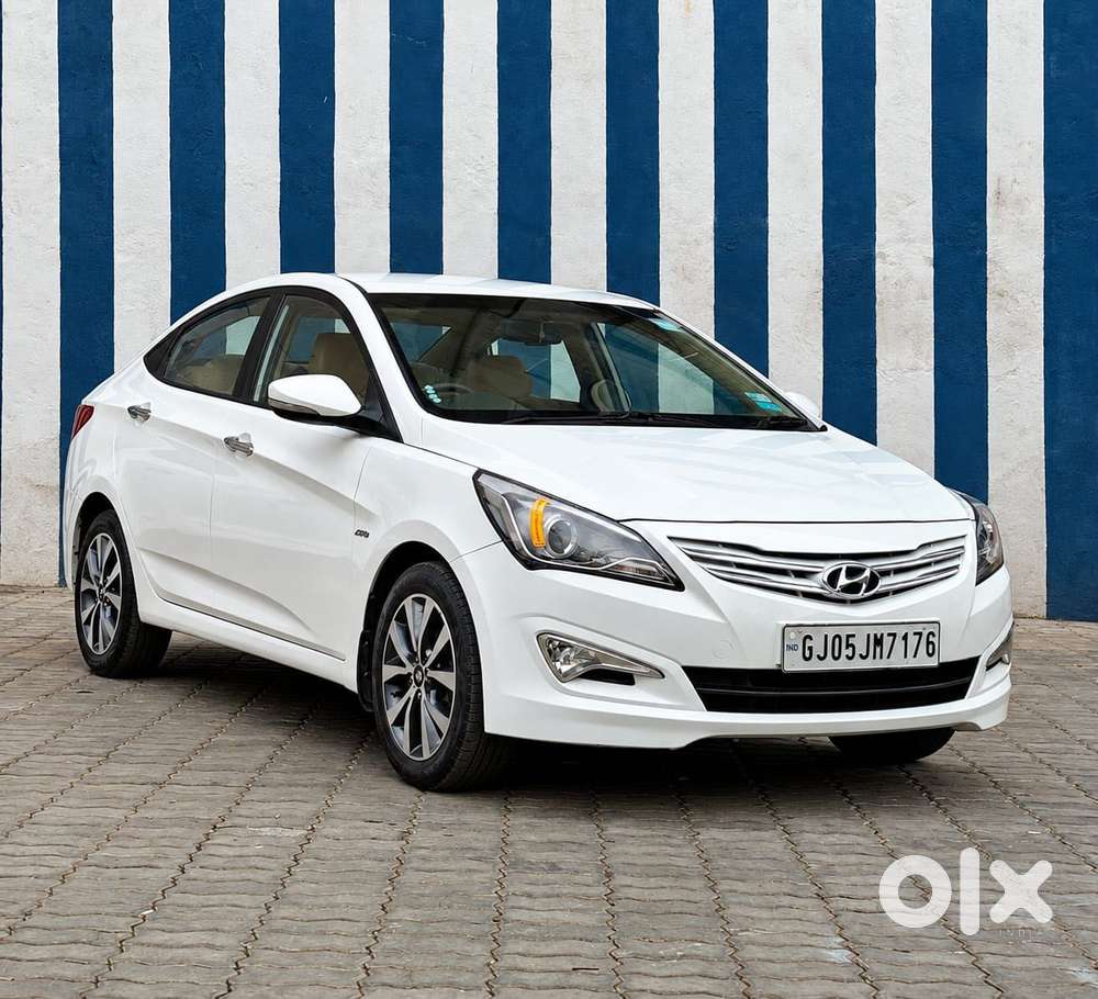 Hyundai Verna Sx(o) Petrol At, 2015, Petrol