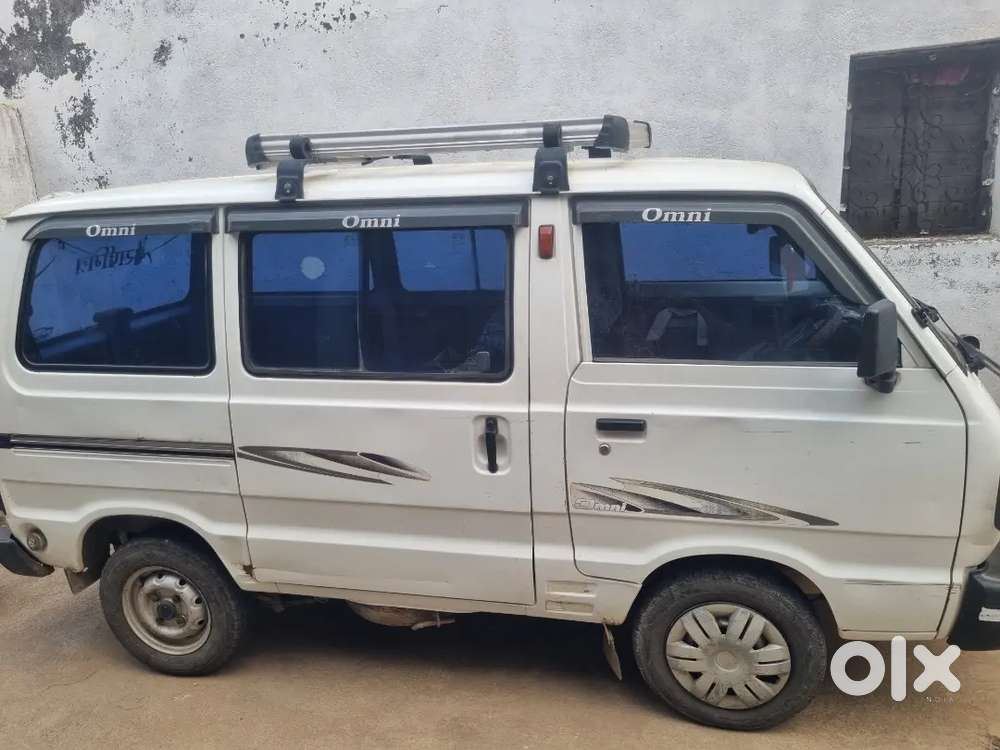 Maruti Suzuki Omni 2011