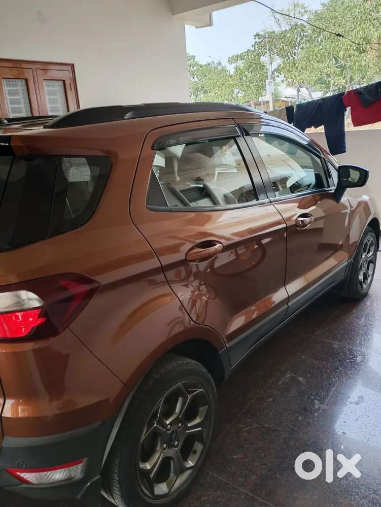 Ford Ecosport 2019(insurance And Show Room Track Available)