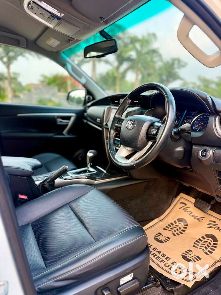 Mahindra Xuv400 Ev El Fast Charger Dt, 2023, Electric