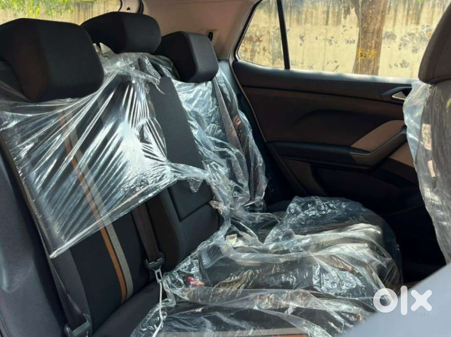 Skoda Kushaq 1.0 Tsi Style At, 2025, Petrol