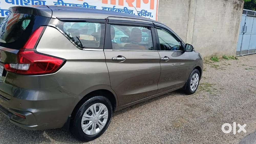 Maruti Suzuki Ertiga 2021 Cng & Hybrids 136000 Km Driven