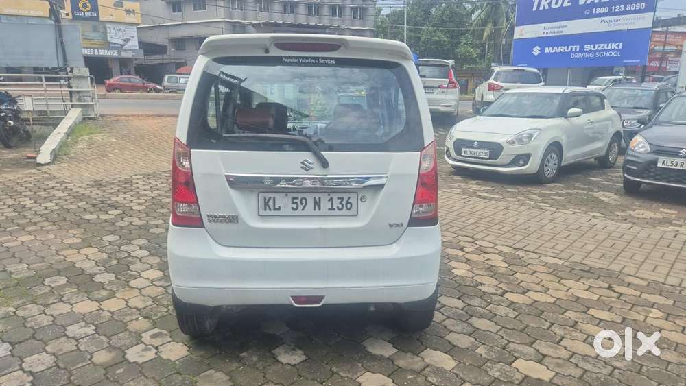 Maruti Suzuki Wagon R Vxi 1.0, 2016, Petrol