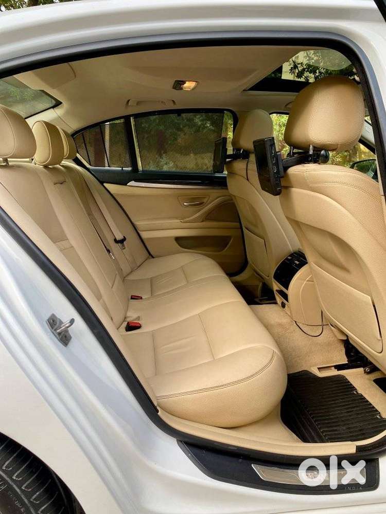 Bmw 5 Series 2.0 520i Luxury Line, 2017, Petrol
