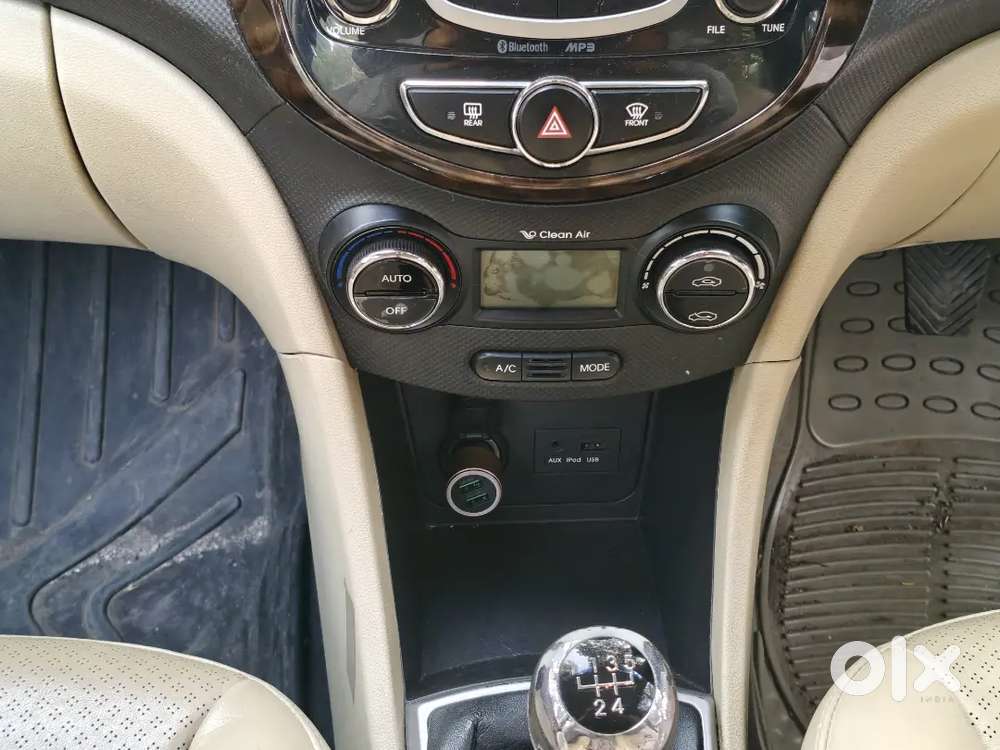 Hyundai Verna 1.6 Sx(o) 2013 Black