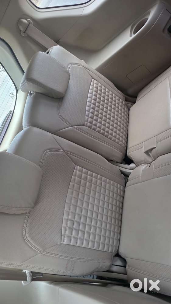 Maruti Suzuki Ertiga 1.5 Zxi Plus Shvs, 2021, Petrol