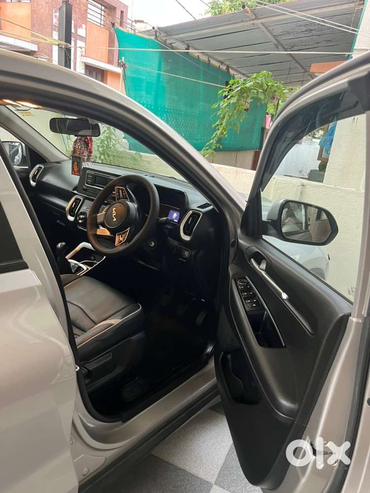 Kia Sonet Petrol 2022 Model Company Condition All Service Conpany