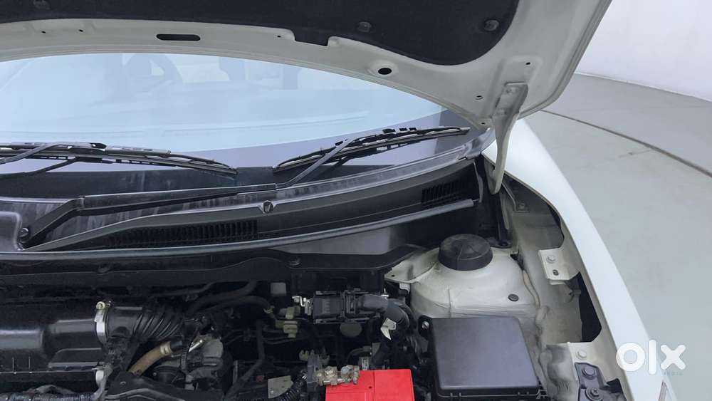 Maruti Suzuki Dzire 1.2 Zxi Amt, 2018, Petrol