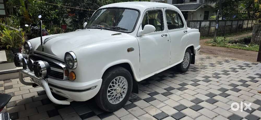 Ambassador Ambassador 1999 Diesel Well Maintained
