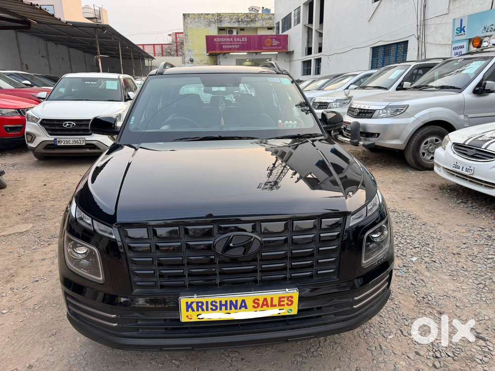 Hyundai Venue Sx Knight Edition  Mt, 2024, Petrol