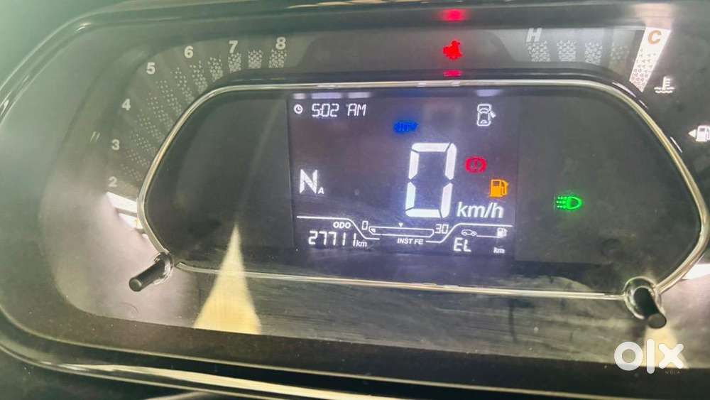 Tata Nexon 2022 Petrol 27800 Km Driven