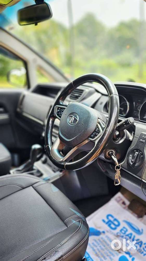 Tata Hexa Xta, 2017, Diesel