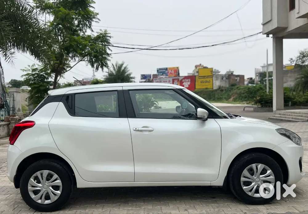 Maruti Suzuki Swift Amt Vxi 2023