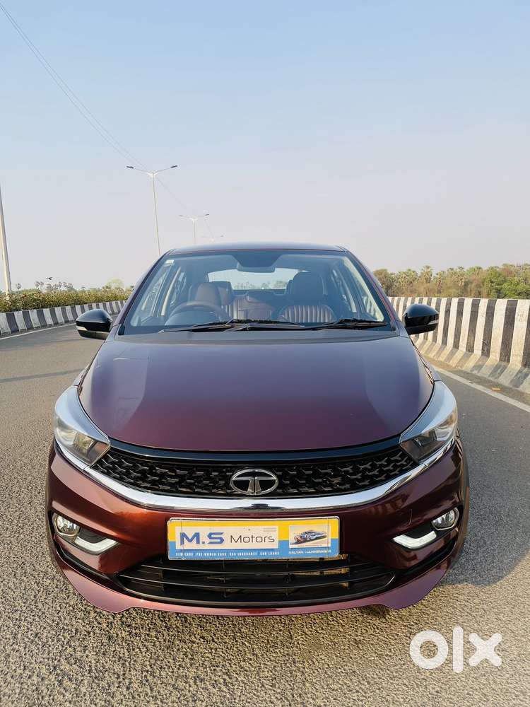 Tata Tiago, 2023, Petrol